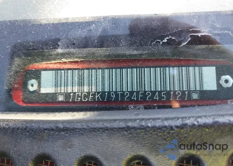 2004 Chevrolet Silverado 1500 Z71 from USA, damaged, VIN 1GCEK19T24E245121